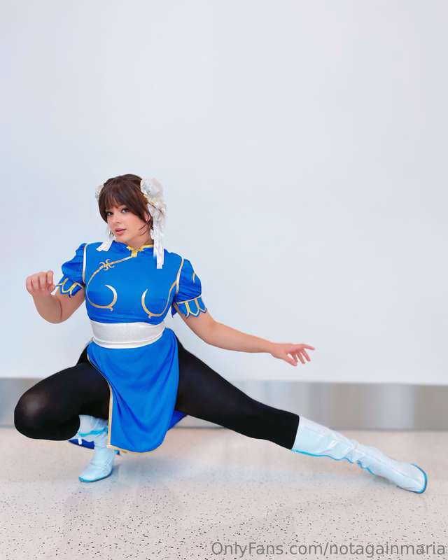I wanna be your cosplay gf so bad ❤️