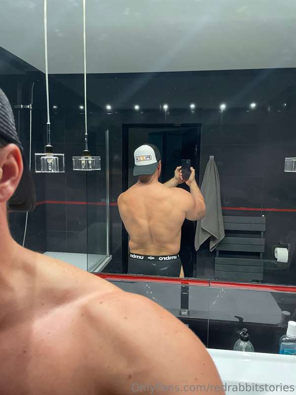 Morning shape checkup, summer is here and we’re late 😅. 4
