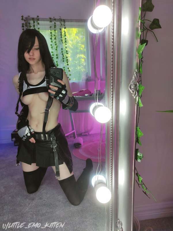 Little_Emo_Kitten - Fansly - 22 May, 2022 1