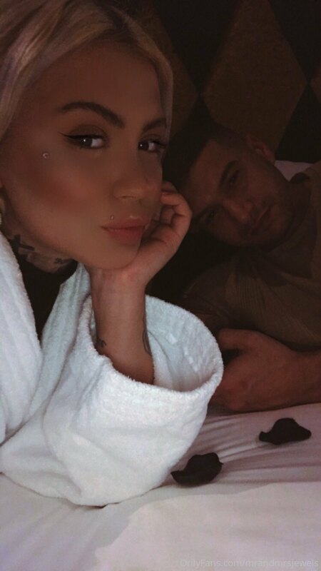 Mrandmrsjewels - Onlyfans - 14 Feb, 2021