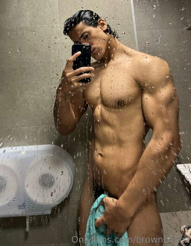 Fresh after a wank , go watch the full video in your dms