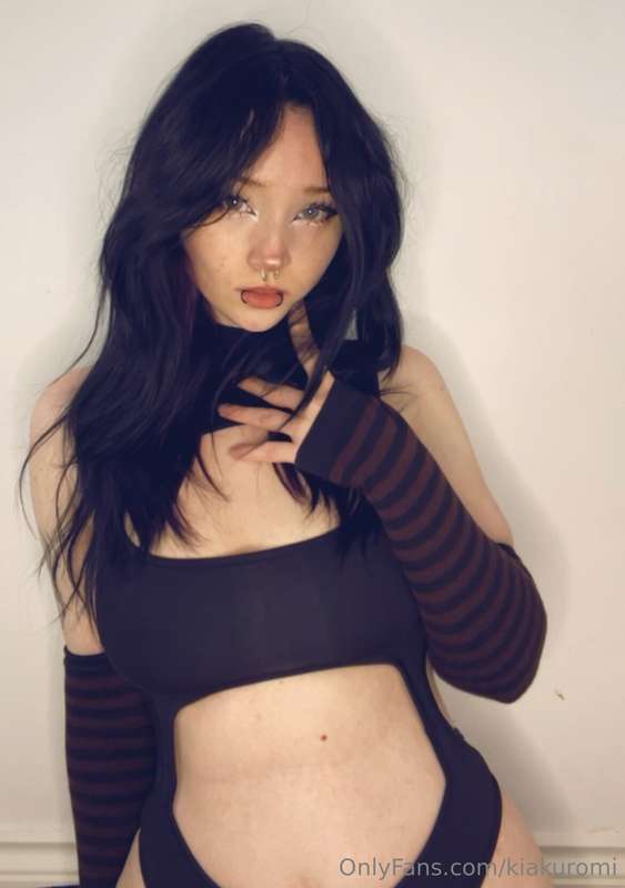 SO much content for you today <3 9