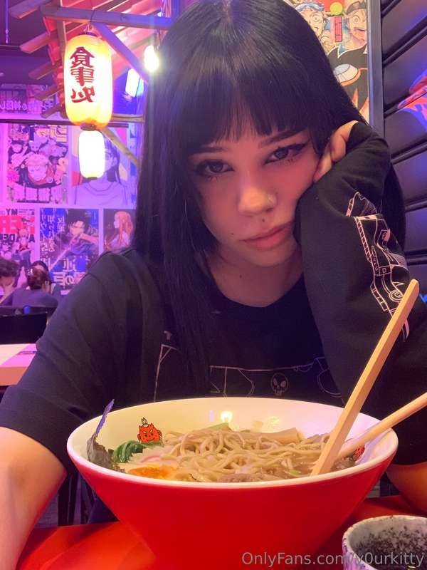 paga per il mio ramen🍜 🧡 1
