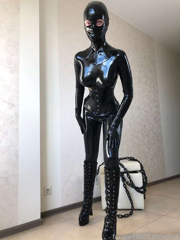 Latexdiva - Fansly - 28 Jul, 2022 26