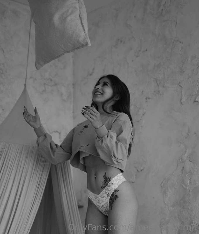 I challenge you to a pillow fight! Promise not to give in to..