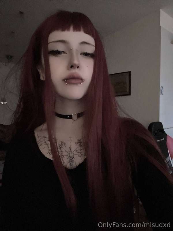 Cute Girl Vibes (>__<)