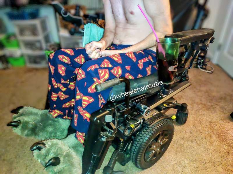 Wheelchaircutie - Fansly - 22 Nov, 2022 3