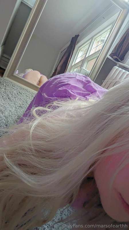 Think of what we could see if we fucked in front of my big m.. 1