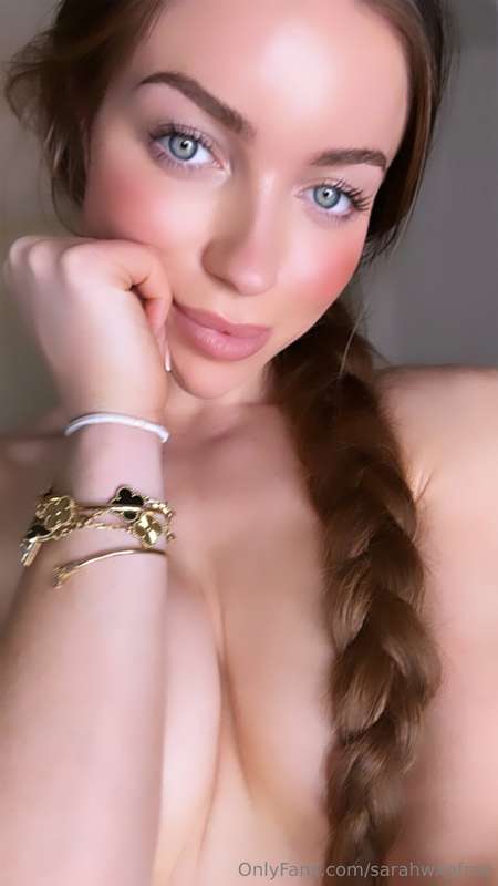 FASTEST fan to tip $10 will receive $1,000 of content plus a..