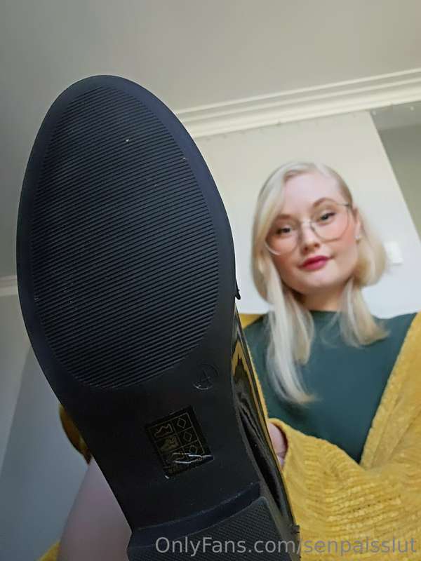 Well, get to work! The bottom of my shoe isn't going to clea.. 2