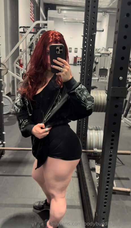 Leg day😼