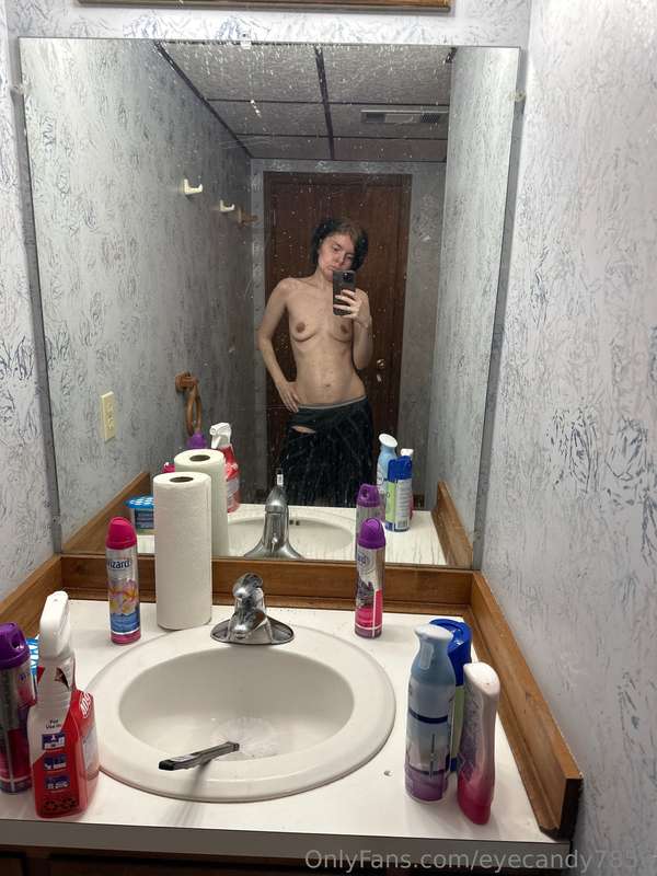 Eyecandy7856 - Onlyfans - 2024-04-12T14:36:25