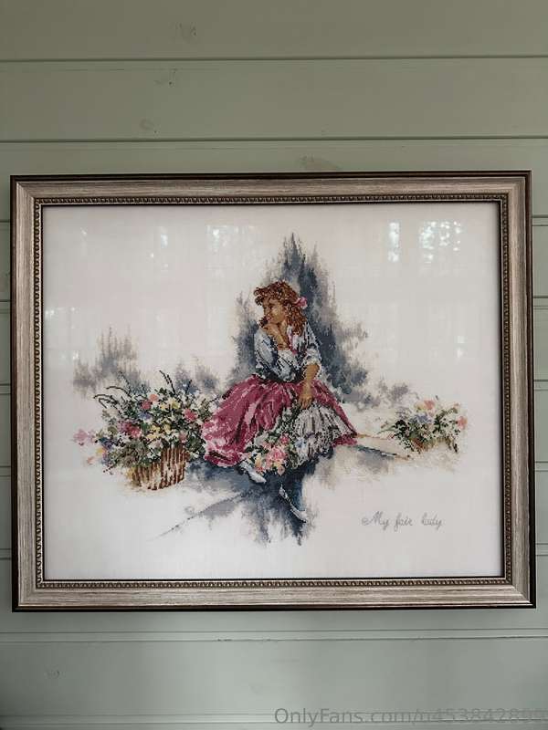 My mom creates the most beautiful decorations for our home, .. 2