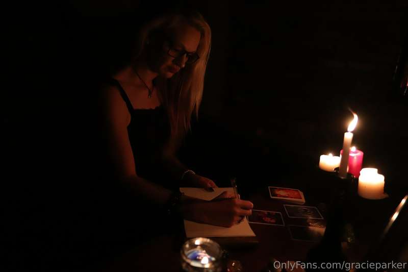 🖤  Candle light is ✨️magical✨️ 💜