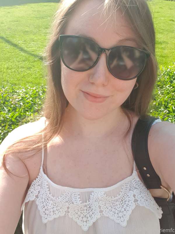 It was really nice outside while I was running errands today.. 4