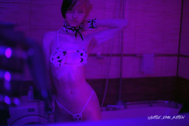 Little_Emo_Kitten - Fansly - 29 Aug, 2021 15