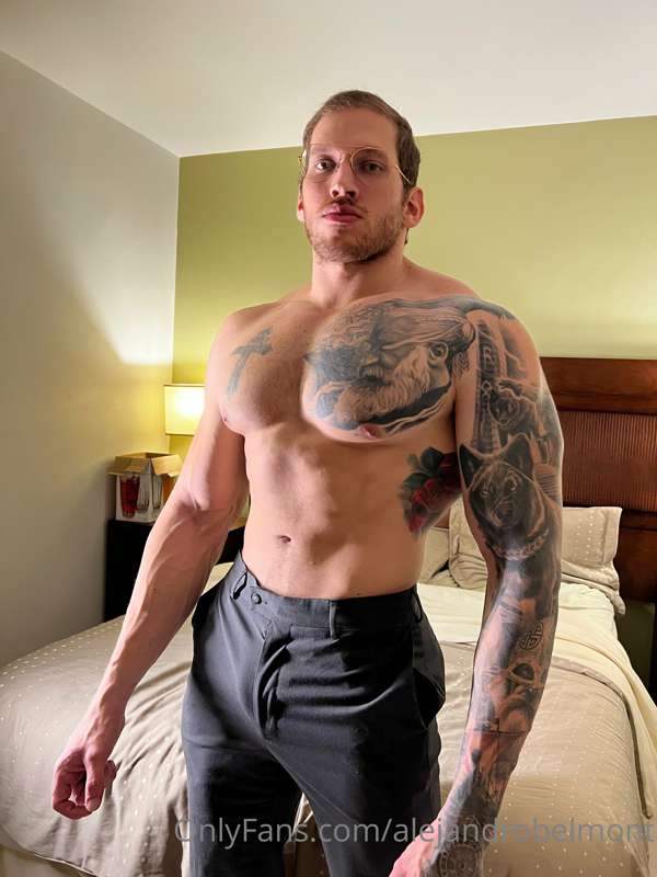 *OPEN TO SEE FULL IMAGES*
New pair of underwear 🩲
*ABRE PARA.. 10