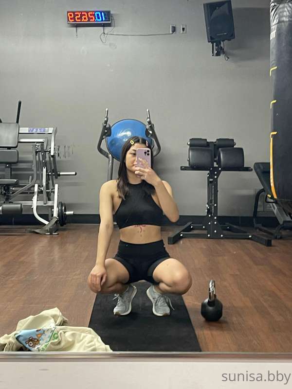 Can you tell how much I’ve been loving the gym? 4