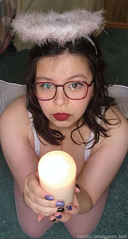 Queen_Bee - Fansly - 26 Oct, 2022 2