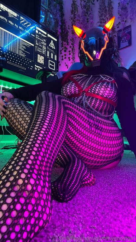 The newest sex-bot model 🤖❤️ 15