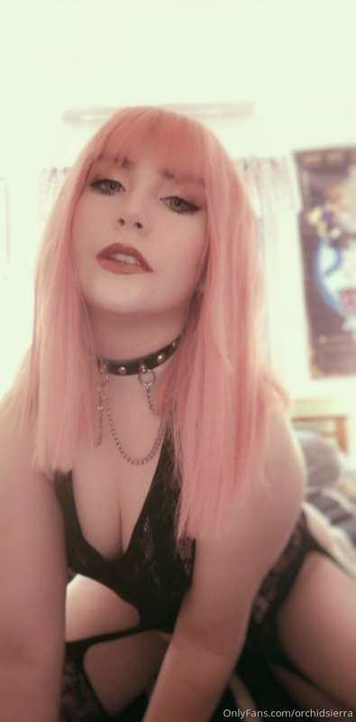 What do you think of this black piece?
