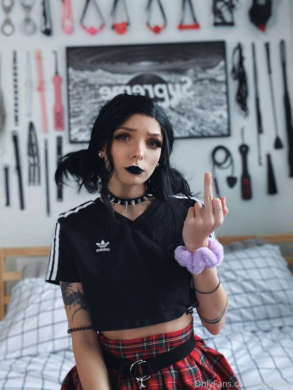 Goth girl set pt. 2 🖤⛓🕷🧸 I’m hoping to have the vid uploaded.. 5