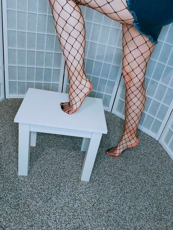 Do they look super yummy in these black fishnets? 

I love t.. 10