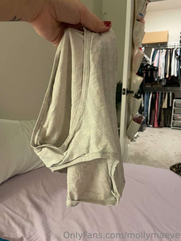 👙 **PANTIES & SOCKS 1/2 OFF WHEN YOU PURCHASE IN TOKENS ON M.. 5