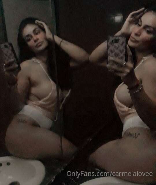 The day is to make a book of sexy photos 💯