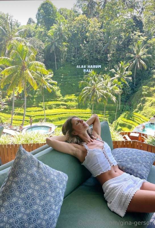 Baby, are you ready to lie down next to me?🙌🤤💝
