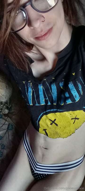 Pixiesmoxie - Onlyfans - 14 Nov, 2023