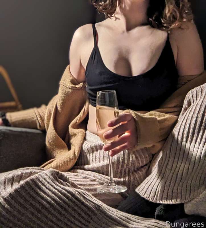 Dungarees - Fansly - 01 Jan, 2023