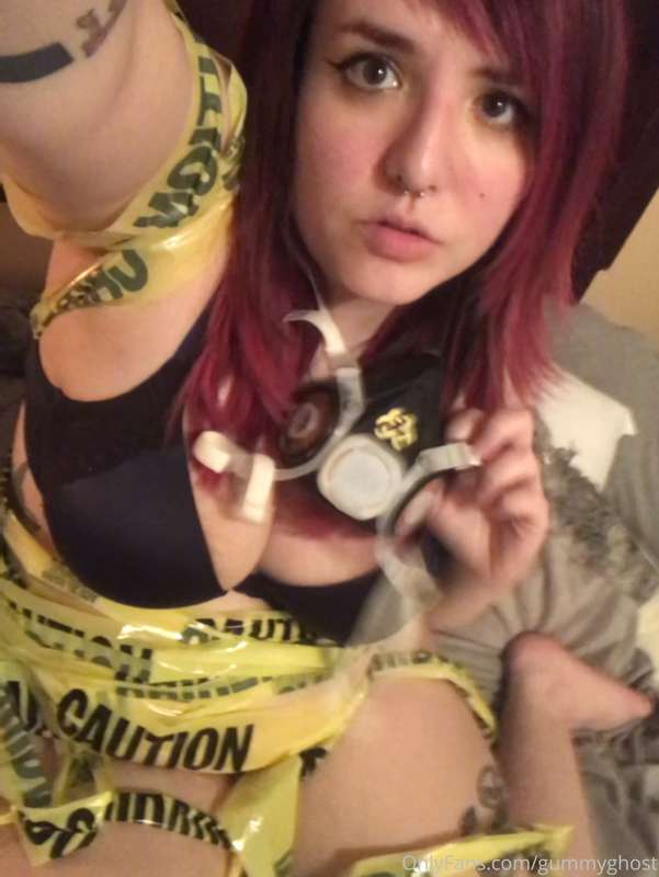Biohazard ☣️ I’m toxic baby 💛 8