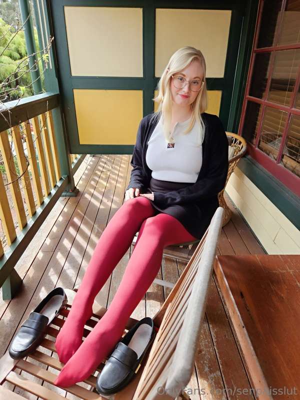 These shots make my feet look so long! 3