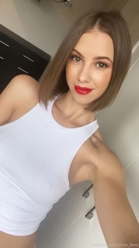 Hope everyone’s start to the week is fun and full of cum 🤪