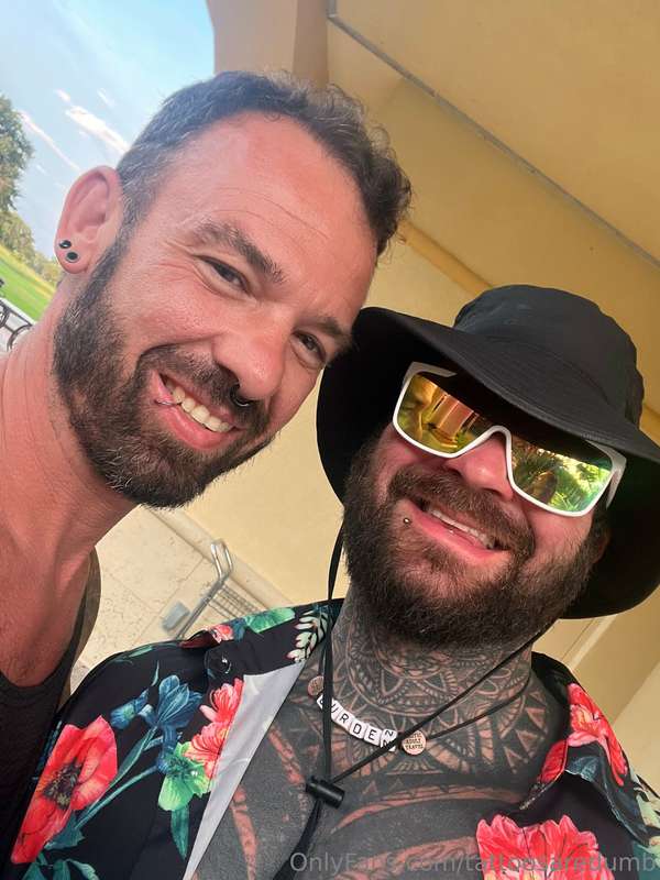 We just got our lips pierced 😂  I got lots of hot 🥵 content ..