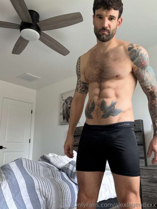 Shirt off. Thoughts filthy.