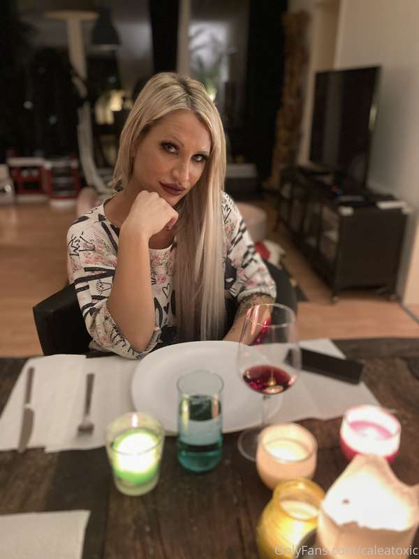 Now enjoy a cosy evening 🍷Have a nice weekend!