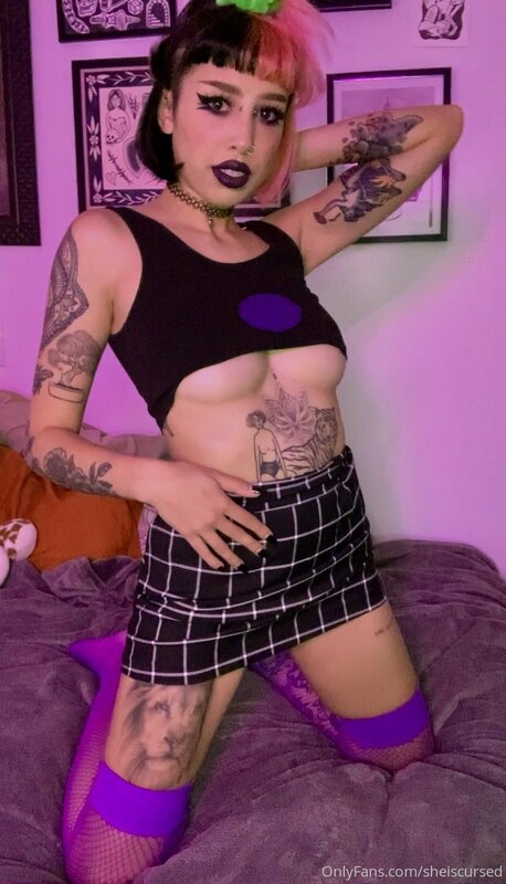 Halloween came LATE 
finally did a sexy Sam Manson, now all .. 6