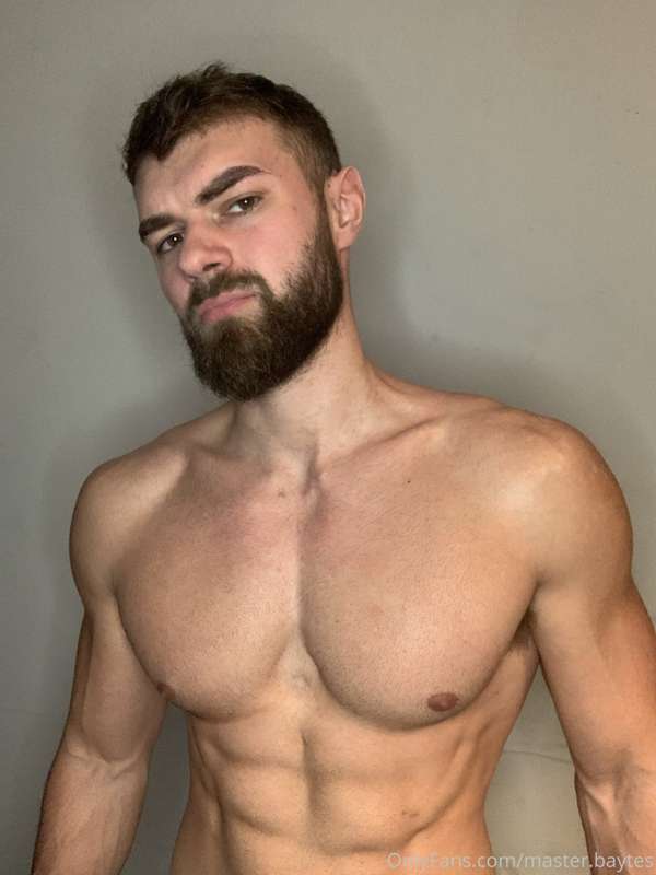 I do wear clothes from time to time 😝 I hope you guys apprec.. 1