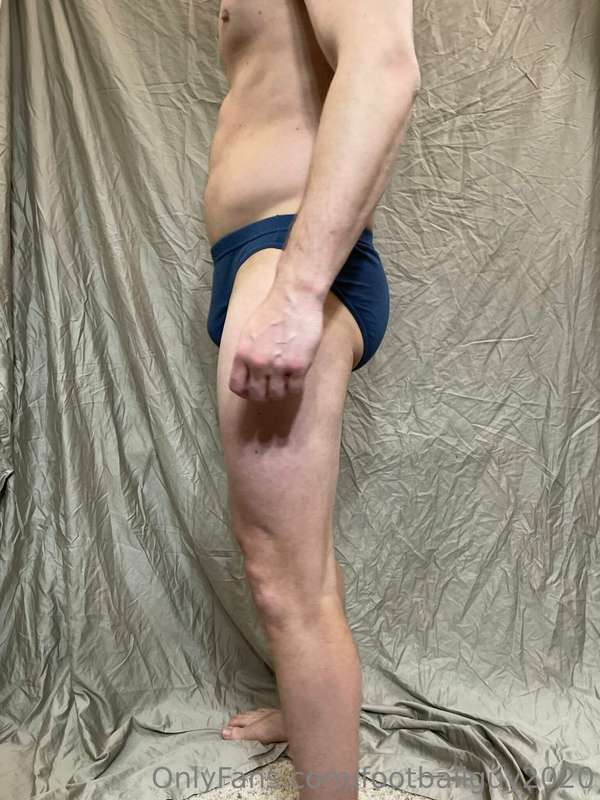 Such an amazingly HOT body! 22
