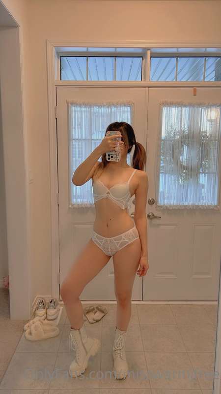 Misswarmjfree - Onlyfans - 2025-05-09T19:00:07