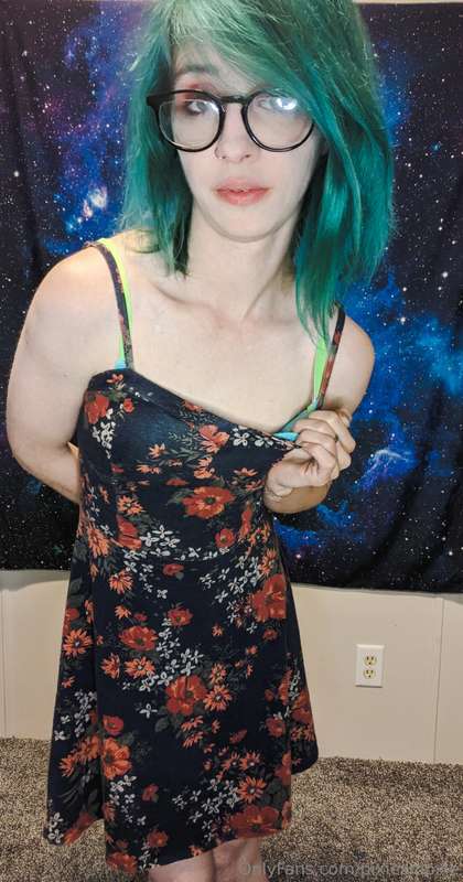 Pixiesmoxie - Onlyfans - 16 Jun, 2024