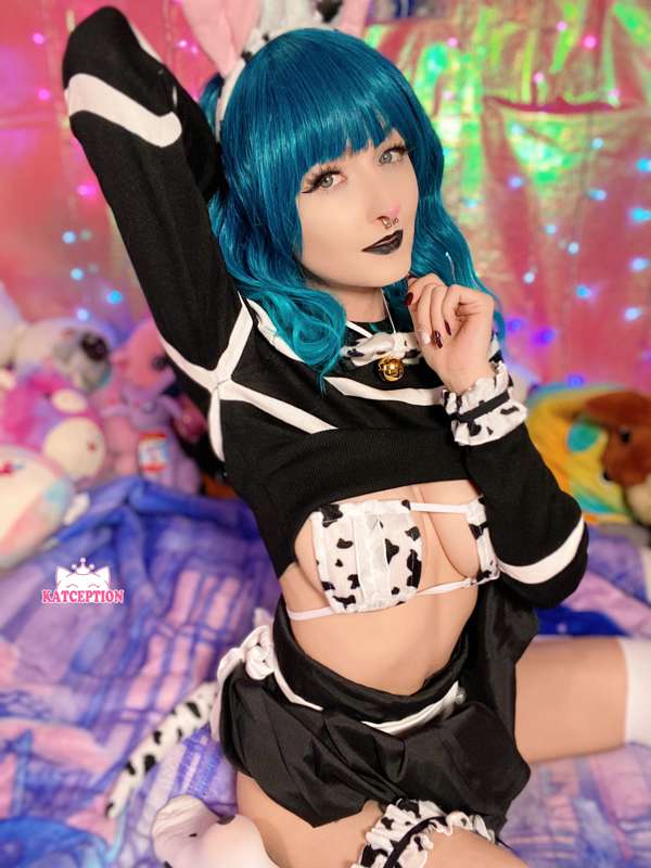 Sexy cow cosplay 💓 2