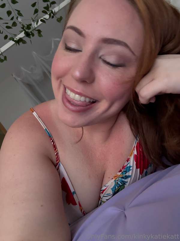 Guess what day it is today?? It's discounted video dick rati.. 3