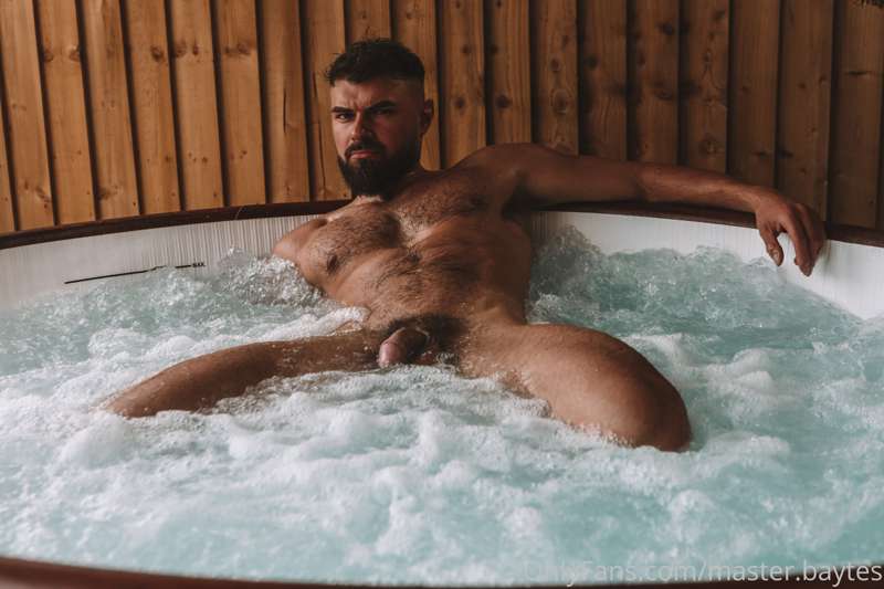 Just chilling in my birthday suit, there’s room for one or t.. 4