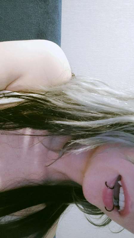 casual bed selfies ^_^ 7
