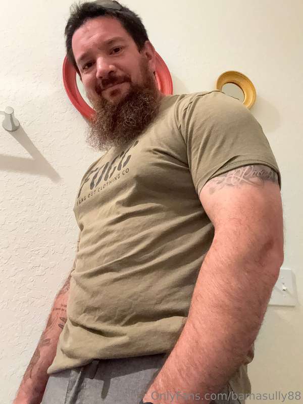 Time to chill after the hike this mornin, just hangin out wi..
