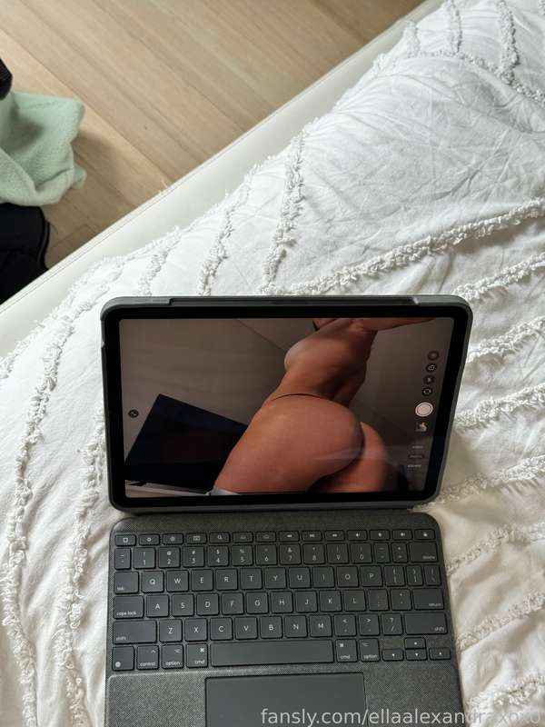 Ellaalexandraxoxo - Fansly - 16 Dec, 2024