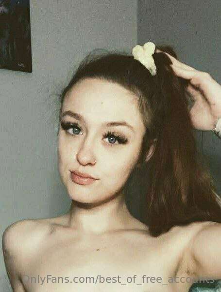 HOTTEST BARELY LEGAL SQUIRTER @erikaeliseof 😈😈 I'm waiting t.. 2
